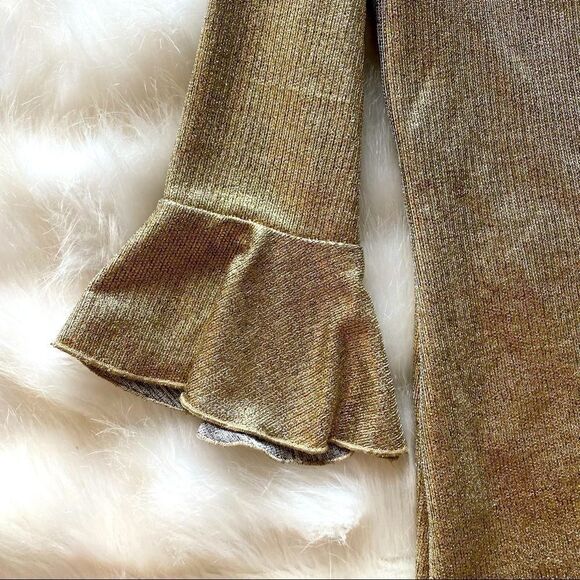 Dolls and Divas Gold Shimmery Girls Dress (8) - Picture 5 of 6